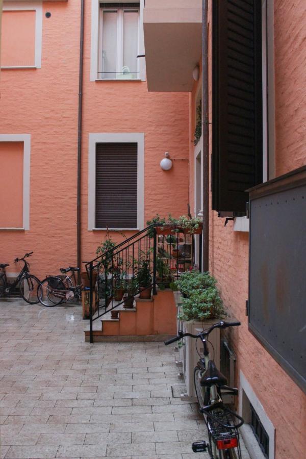 Casa Agape Mazzini-Sant'Orsola Apartment Bologna Exterior photo